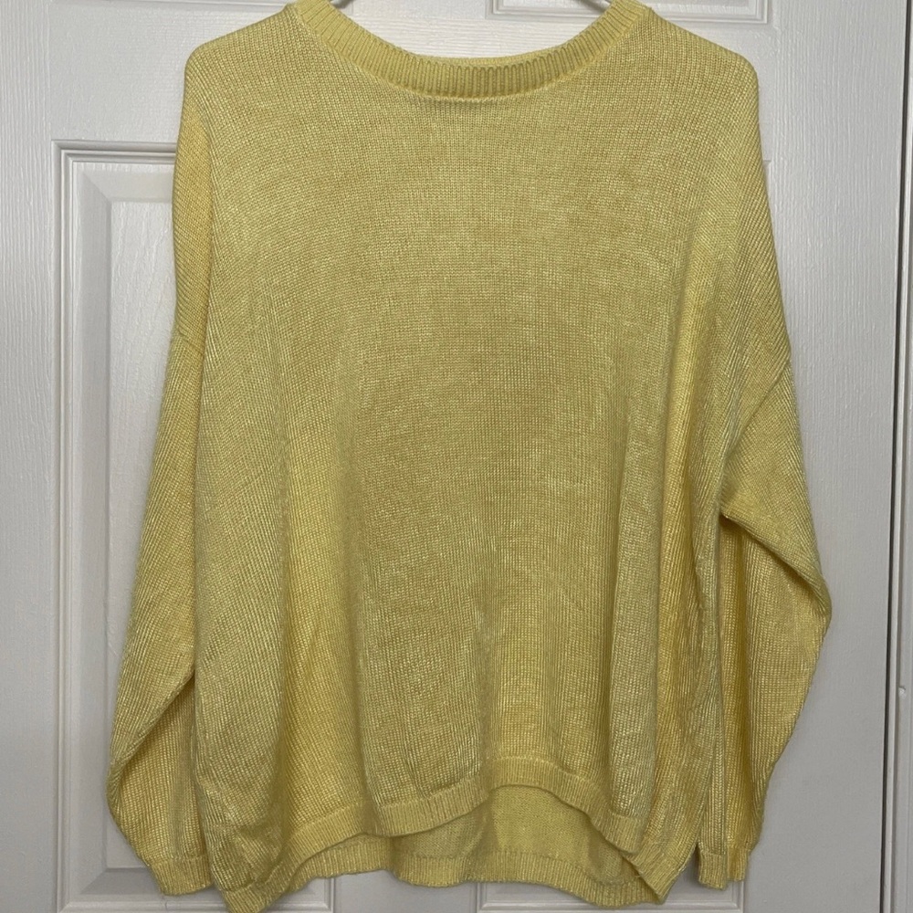 90’s Vintage Yellow Nisha Crew Neck Sweater